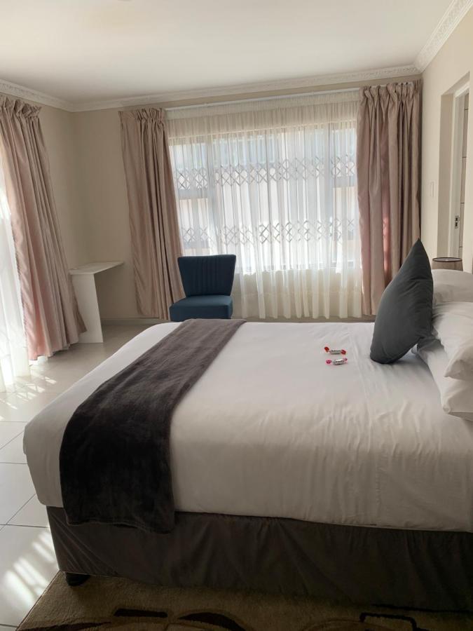 Bed and Breakfast Sea Breeze On 62 Ист-Лондон Экстерьер фото
