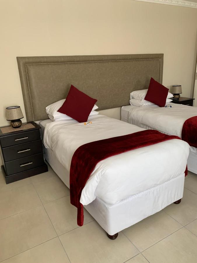 Bed and Breakfast Sea Breeze On 62 Ист-Лондон Экстерьер фото