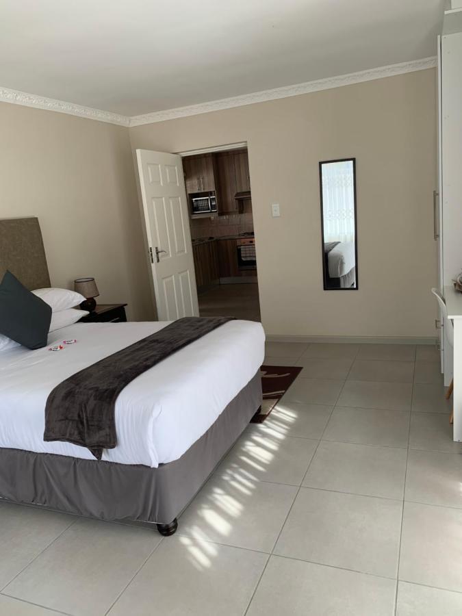Bed and Breakfast Sea Breeze On 62 Ист-Лондон Экстерьер фото
